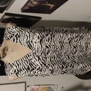 Liverpool sleeveless blouse